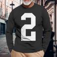 2番の大学スポーツスタイル。ホワイト。 長袖Tシャツ 高齢者への贈り物