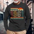 August 1961 Limited Edition Classic 1961Intage Birthday 長袖Tシャツ 高齢者への贈り物
