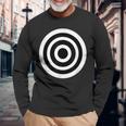 Bullseye ファニーブリティッシュラウンドダーツボード ブルズアイ 長袖Tシャツ 高齢者への贈り物