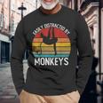 Easy Distracted By Monkeys シャツ ビンテージモンキー 長袖Tシャツ 高齢者への贈り物