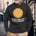 I'm Just Here For The Cookie 面白いチョコレートチップクッキー 長袖Tシャツ 高齢者への贈り物