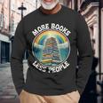 More Books Less People Book Lover Bookworm リーディングブック 長袖Tシャツ 高齢者への贈り物