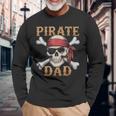 Pirate Dadkull クロスボーン 面白いお父さんギフト 父の日に 長袖Tシャツ 高齢者への贈り物