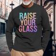 Raise Your Glass Pink Cheers Party 長袖Tシャツ 高齢者への贈り物