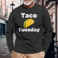 Taco Tuesday Taco Tuesday 長袖Tシャツ 高齢者への贈り物