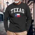 Texas Flag Of Texas Worn Classic 長袖Tシャツ 高齢者への贈り物