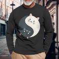 かわいい猫と一緒に陰陽師のサイン I Karma Yoga Cat 長袖Tシャツ 高齢者への贈り物