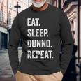 イート・スリープ・ディスクダンノ・リピート 長袖Tシャツ 高齢者への贈り物