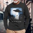 エイリアン アブダクション 牛 Ufo We Are Not Alone ギフト 長袖Tシャツ 高齢者への贈り物