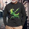 カマキリ、おかしなカマキリ 長袖Tシャツ 高齢者への贈り物