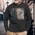 グスタフ・クリムトによる死と生1916 長袖Tシャツ 高齢者への贈り物