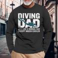 ダイビング お父さん ヴィンテージ スキューバ ダイバー 父 スキューバダイビング 長袖Tシャツ 高齢者への贈り物