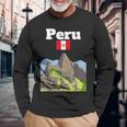 ペルー お土産 インカ マチュピチュ ペルー国旗 アンデス山脈 長袖Tシャツ 高齢者への贈り物