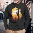 レトロサンセットツリークライマーアーボリスト。 長袖Tシャツ 高齢者への贈り物