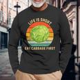 レトロ生活は短い。キャベツはじめてのキャベツ料理好き 長袖Tシャツ 高齢者への贈り物