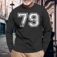 数字 79 ヴィンテージ 1979 誕生日 ヴィンテージ風 長袖Tシャツ 高齢者への贈り物