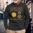 猫やバレーボールが好きで、3人もいるかもしれません。 長袖Tシャツ 高齢者への贈り物