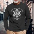米国沿岸警備隊 Uscgイーグルフラッグ。 長袖Tシャツ 高齢者への贈り物