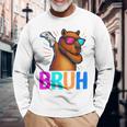 Capybara Gamer Meme Cool Gaming Humor Animal Lover 長袖tシャツ 長袖Tシャツ 高齢者への贈り物