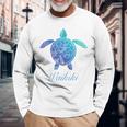 Save The Hawaiiea Turtles ハワイアンブルー トライバルタートルホヌ 長袖Tシャツ 高齢者への贈り物