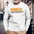 Smile It Makes People Wonder What You're Up To 長袖Tシャツ 高齢者への贈り物