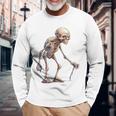 エイリアン スケルトン クリーチャー 松葉杖 スティック 長袖Tシャツ 高齢者への贈り物