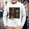 ビッグフットエイリアン 面白い ハロウィン トリック ドア カメラビュー 長袖tシャツ 長袖Tシャツ 高齢者への贈り物