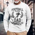 フットボール選手 お父さんみたいな 普通のお父さん ただクーラー 長袖Tシャツ 高齢者への贈り物