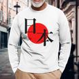 日の丸日本 国旗 ワンポイント 長袖Tシャツ 高齢者への贈り物