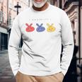 耳結びうさぎ 赤青黄 Cぽむこ かわいい うさぎ キャラクター 長袖tシャツ 長袖Tシャツ 高齢者への贈り物