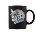 Be Here Now レトロ ヴィンテージ スピリチュアル マインドフルネス コーヒーマグ