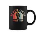 Lives Matter Raised Fist Retrointage No Racism コーヒーマグ