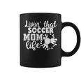 Livin' Thatoccer Mom Life ファニースポーツ 母の日 コーヒーマグ