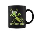 Love Ain't Easy カマキリ ユーモア 昆虫 恋人 ジョーク コーヒーマグ