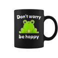 カエルのモチーフ面白いカエルのことわざは私にキスします Frog Motif Frogs Worry Hoppy コーヒーマグ