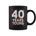 面白 40 Years Young Happy 40Th Birthday シャツ メンズ レディース コーヒーマグ