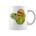 ハンバーガーを食べるかわいいカメ 面白いハンバーガー 長袖tシャツ コーヒーマグ