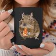Degu Eating Alice Of Pizza コーヒーマグ 面白い贈り物