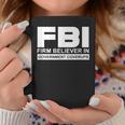 Fbiは州の隠蔽を固く信じています。 コーヒーマグ 面白い贈り物