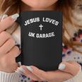 Jesus Loves Uk Garage コーヒーマグ 面白い贈り物