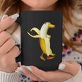 バナナアヒル。おかしいから人形の動物 コーヒーマグ 面白い贈り物