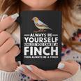 フィンチになれない限り、自分らしくいてください 面白いキンカチョウ コーヒーマグ 面白い贈り物