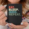 面白い柔道家が寝る柔道を食べる コーヒーマグ 面白い贈り物