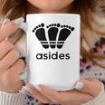 【バックプリント・背中側】アシデス Asides 足です。【変なデザイン屋さん】スポーツ ブランド パロディ 面白 コーヒーマグ 面白い贈り物