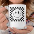 イエロー スマイル フェイスシャツ かわいい チェック柄 スマイル ハッピー コーヒーマグ 面白い贈り物