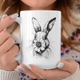 ウッドランド バニー コテージコア 花 春 素朴なイースター コーヒーマグ 面白い贈り物