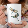 トンボ、飛ぶ昆虫のトンボ、トンボ。 コーヒーマグ 面白い贈り物