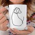 ラインタトゥー、ラインアートtシャツ、ミニマリストな犬のモチーフ コーヒーマグ 面白い贈り物