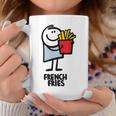 面白い漫画のキャラクターグラフィックが付いたクールでおいしいフライドポテト。 コーヒーマグ 面白い贈り物