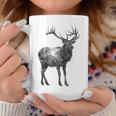 鹿 動物 プリント モチーフ 図面 イラスト ポートレート 鹿 コーヒーマグ 面白い贈り物